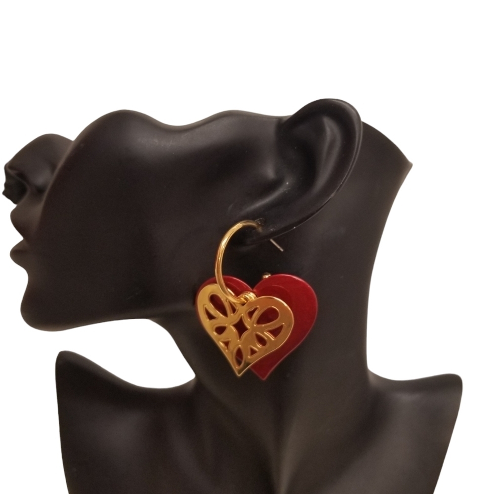 Vintage Avon Red Enamel & Gold Tone Layered Filigree Heart Hoop Earrings - Picture 2 of 5